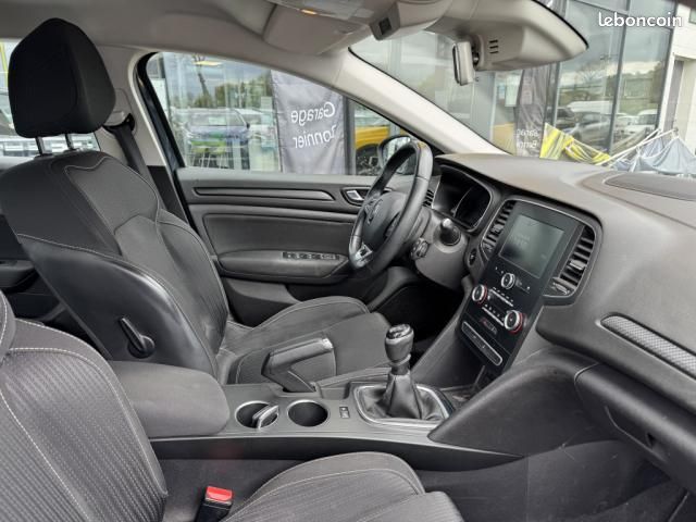 Renault Mégane IV BERLINE BUSINESS Bleu dCi 115 (image 19)
