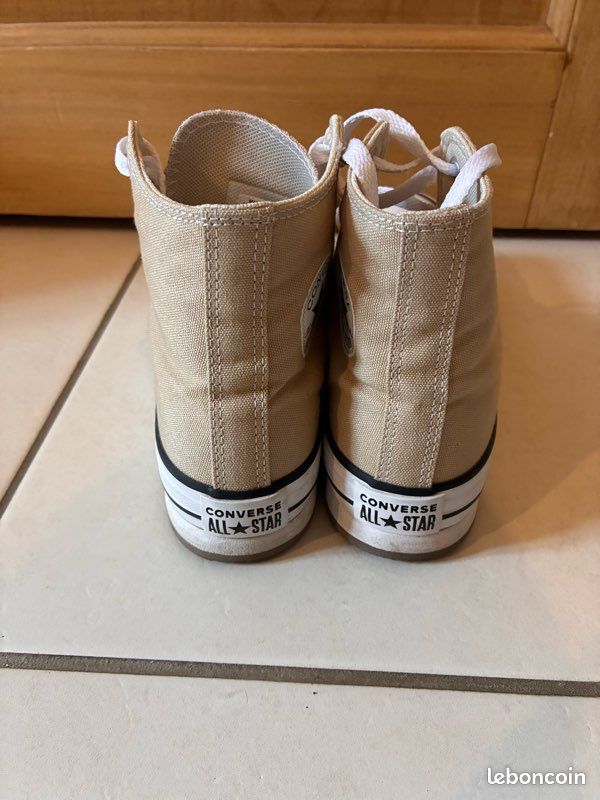 Converses (image 5)