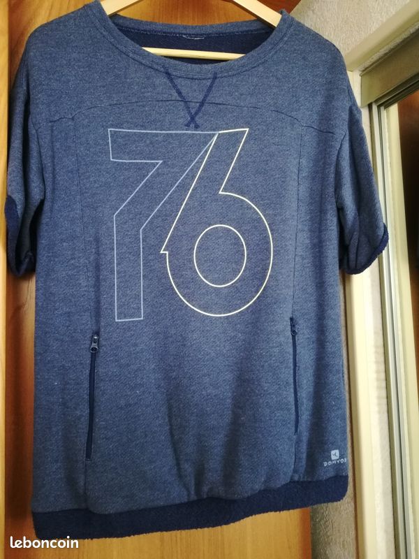 Pull manches courtes taille 42/44 (image 1)