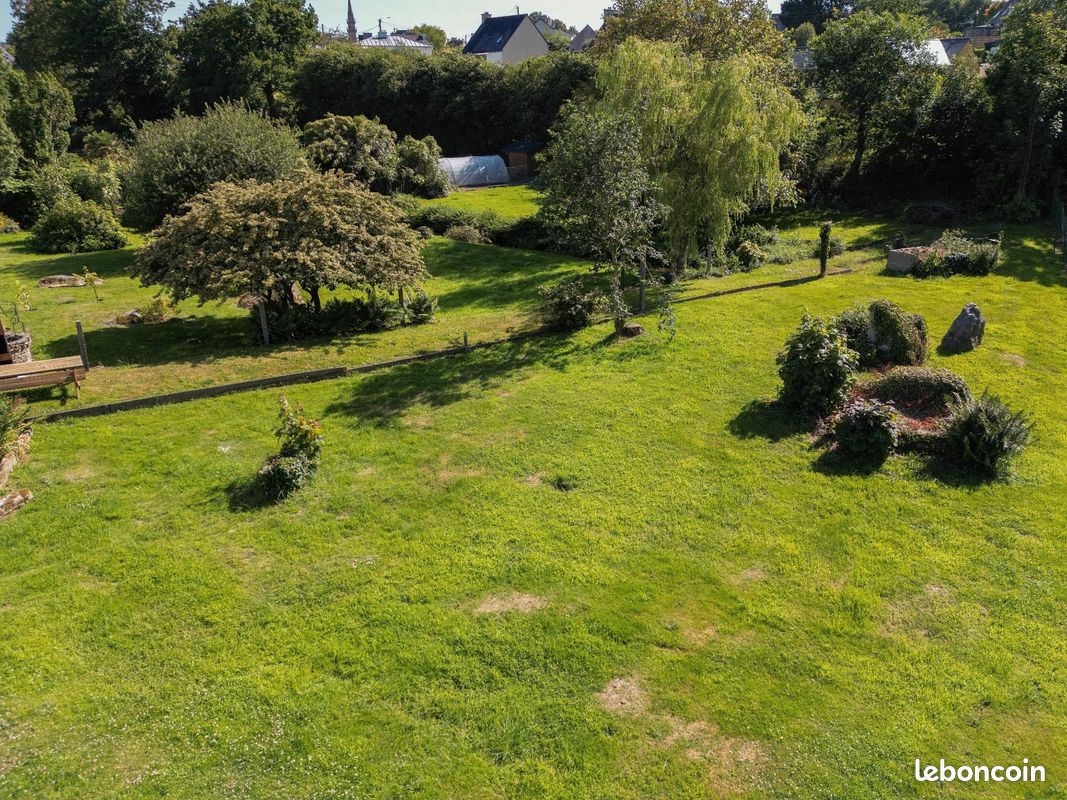 Terrain 1208 m² · à Plouédern · 49 800 €