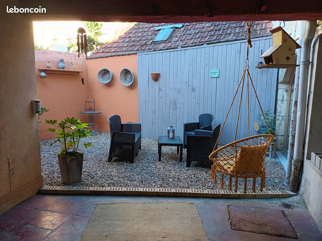 Maison 3 pièces 82 m² · à La Charité-sur-Loire · 82 m² · 150 000 €