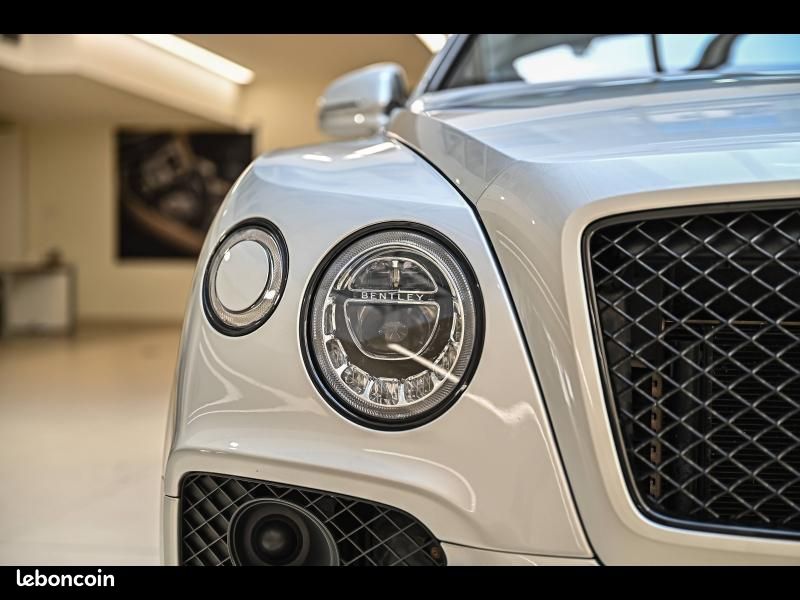 Bentley Bentayga 3.0 HYBRID 449 (image 3)