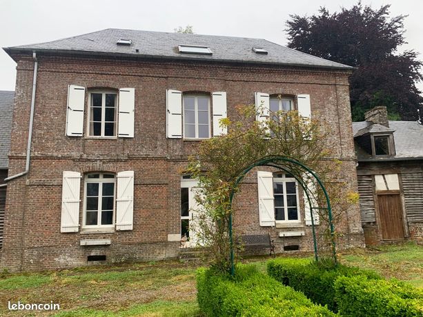 Maison 7 pièces 195 m²