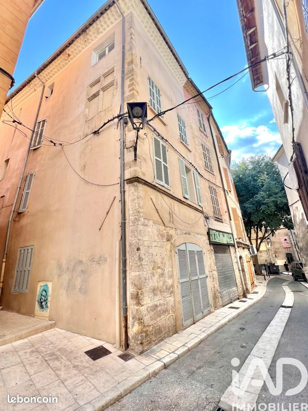 Appartement 3 pièces 68 m² · à Brignoles · 68 m² · 70 000 €