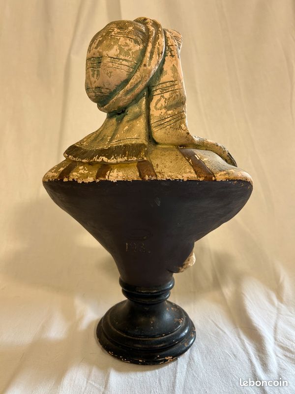 Buste orientaliste en terre cuite polychrome (image 3)