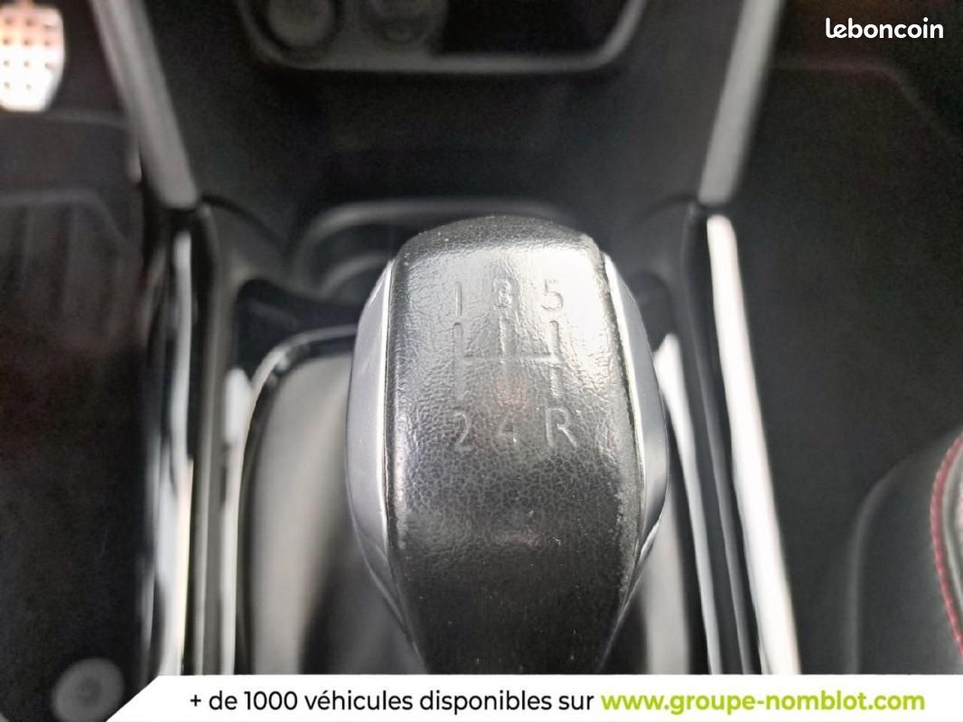 Peugeot 2008 1.2 PureTech 110ch S&S BVM5 GT Line (image 14)