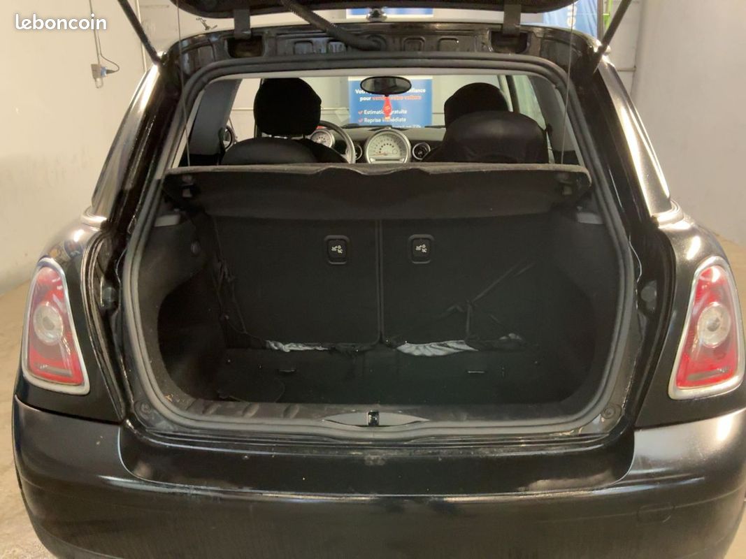 MINI Cooper D (image 4)