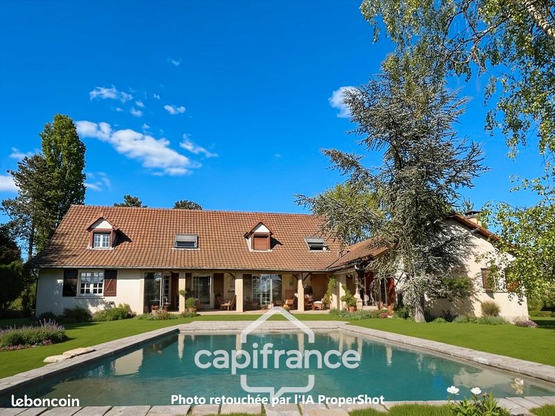 Maison 9 pièces 236 m² · à Chalon-sur-Saône · 236 m² · 395 000 €