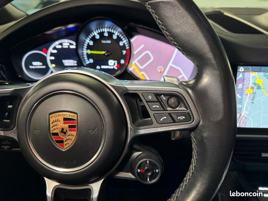 PORSCHE CAYENNE E-Hybrid 3.0 V6 462 ch Tiptronic BVA S / SUIVI PORSCHE (image 12)