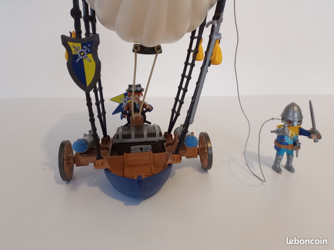 PLAYMOBIL – 70642 – Novelmore – Aérostat De Dario Dirigeable Rigide Avec Canons Integres Playmobil