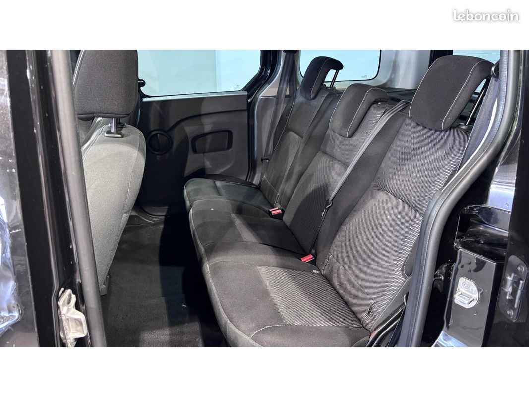 RENAULT KANGOO 1.2 TCe 16V 115 cv (image 22)