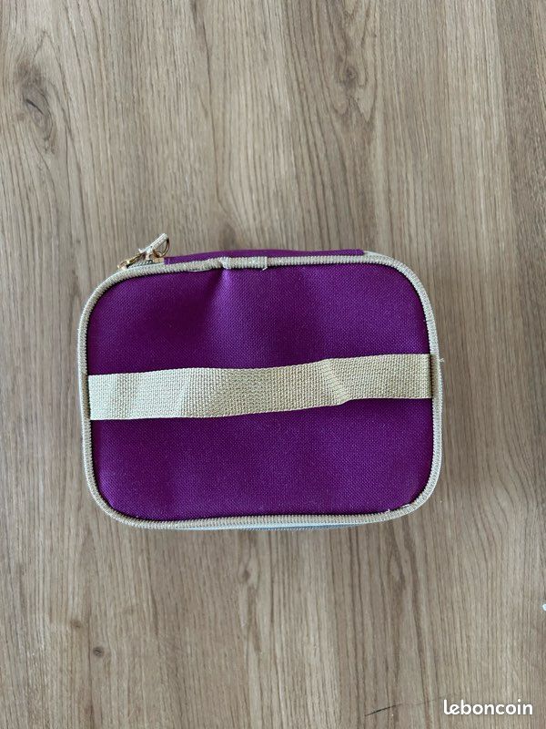Trousse de toilette (image 2)