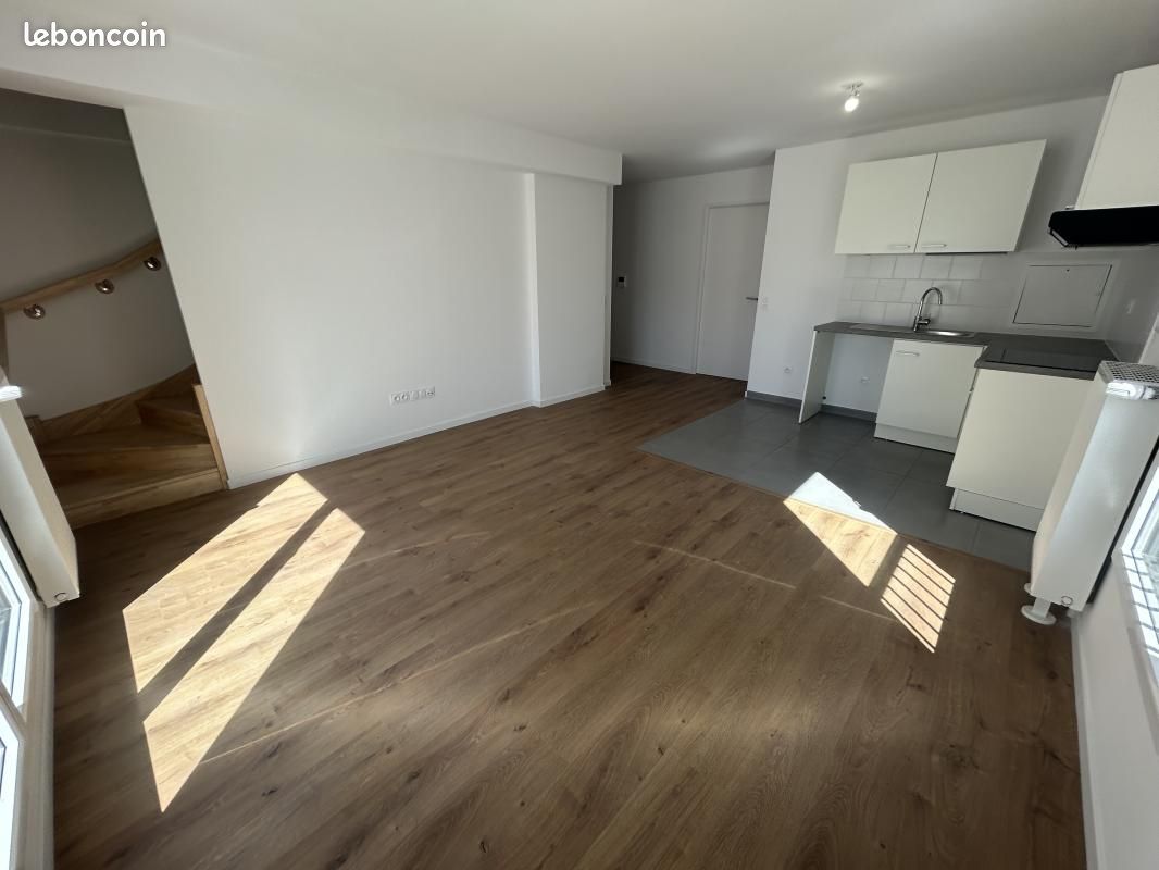Appartement 5 pièces 105 m² · à Alfortville · 105 m² · 2 351 €/mois