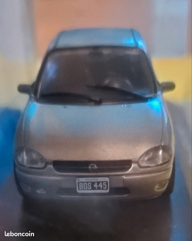 Chevrolet Corsa GLS 1997 1/43 (image 3)