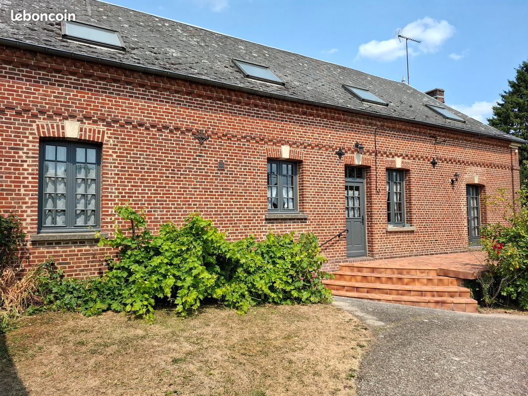 Maison 7 pièces 145 m² · à Thérines · 145 m² · 249 000 €