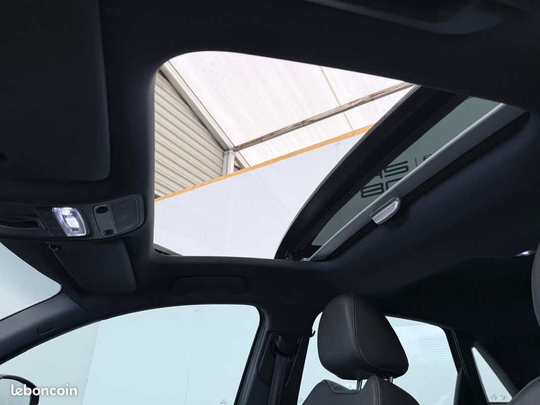 Audi A1 sportback 1.6 tdi 105 ambition 06/2012 84.420 kms Première main (image 8)