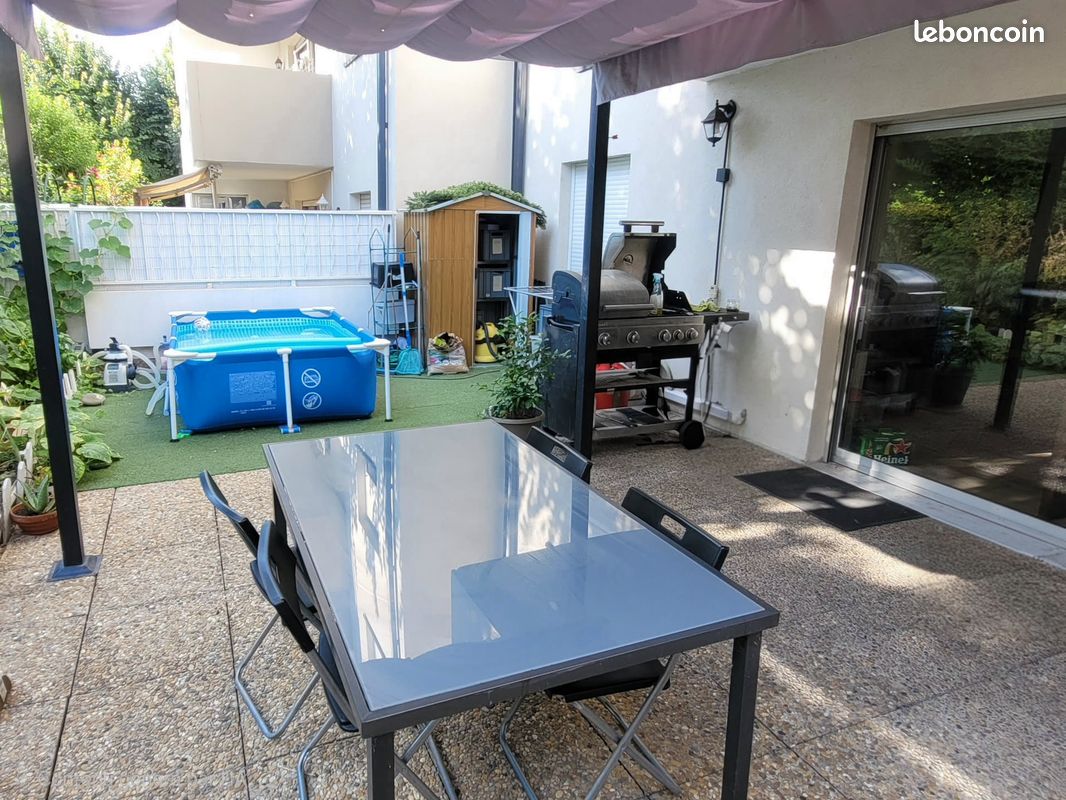 Appartement 3 pièces 60 m² · à Marseille · 60 m² · 990 €/mois