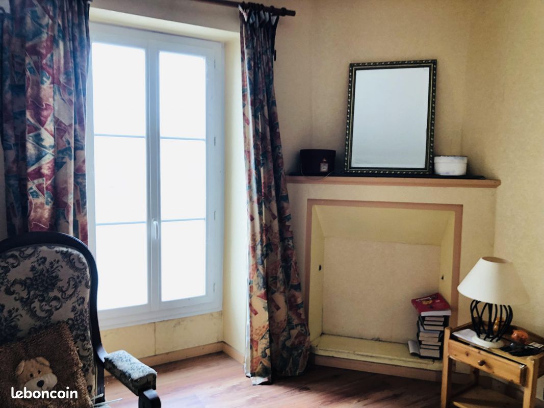 Maison 8 pièces 160 m² - La Grimaudière 86330 (image principale 11)