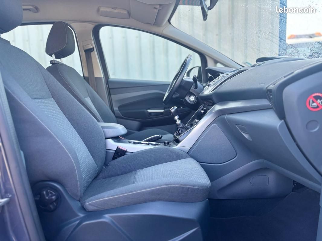 Ford C-Max II GRAND 1.6 TDCI 115 TREND - KIT DISTRIBUTION + VIDANGE + CT OK GARANTIE 1 AN (image 7)
