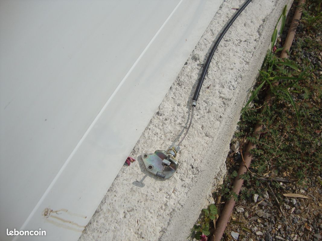 Cable d'étrier de stabilisateur Piaggio MP3 (image 1)