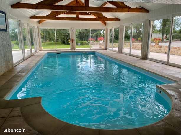 Location piscine avec salle