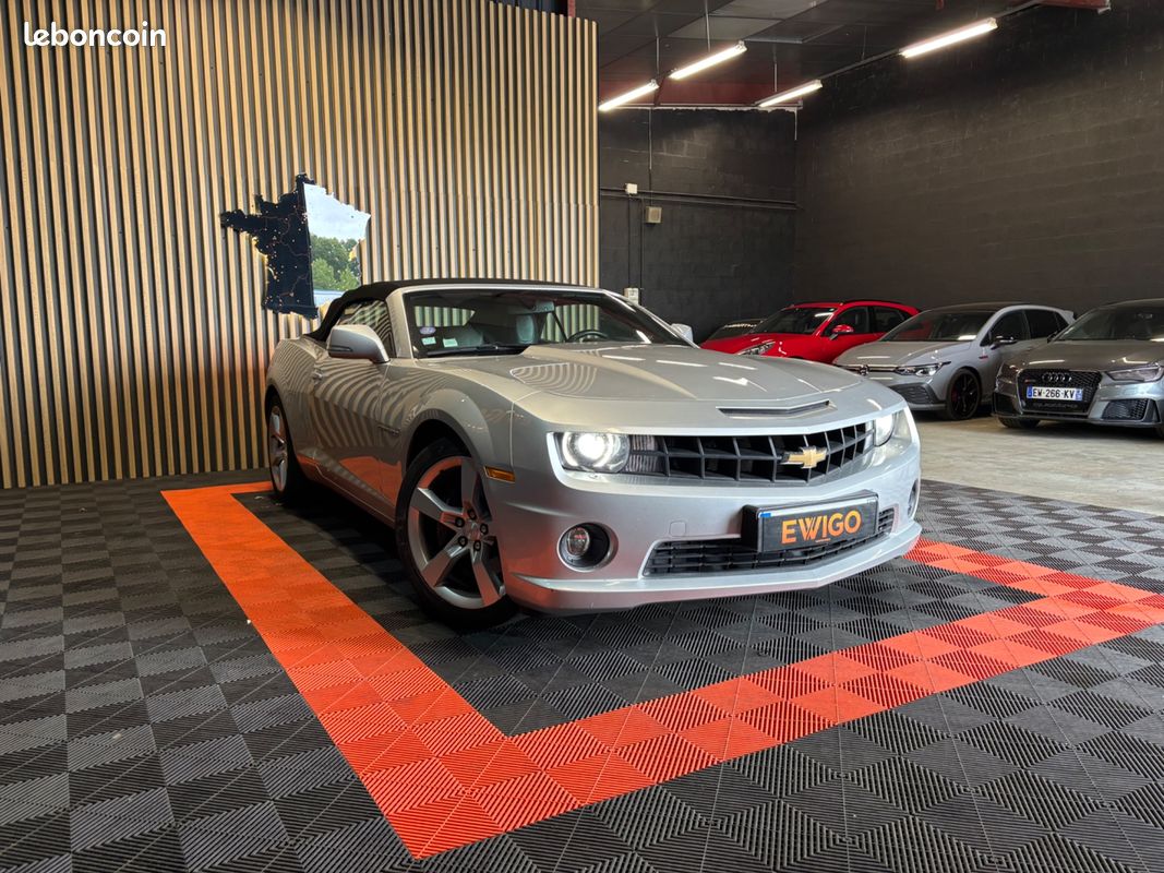CHEVROLET CAMARO CABRIOLET V8 6.2 405 CH - CAMÉRA DE RECUL - SIÈGES CHAUFFANTS - SIÈGES ELEC - DEUXIÈME MAINs (image 14)