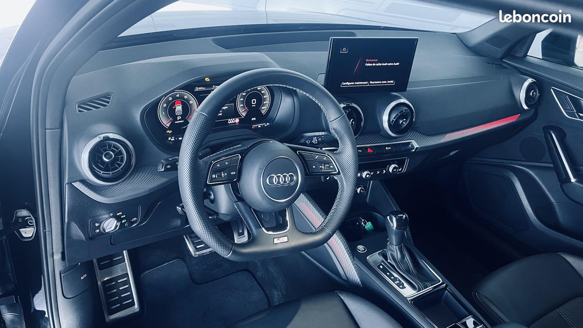 AUDI Q2 35 TFSI 150 S tronic 7 S line Plus (image 11)