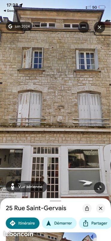 Maison 9 pièces 250 m² · à Maisons-Alfort · 250 m² · 40 000 €