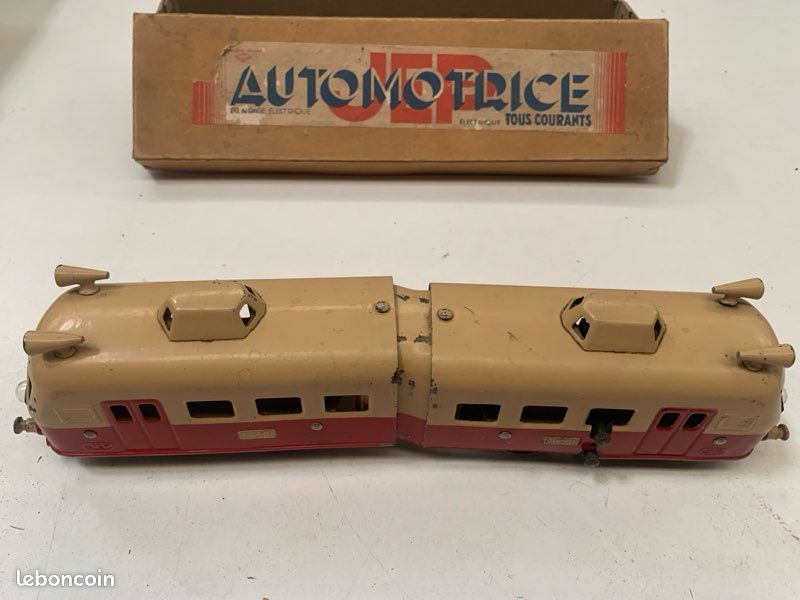 JEP TRAINS : Automotrice avec rails et transformateur sous station