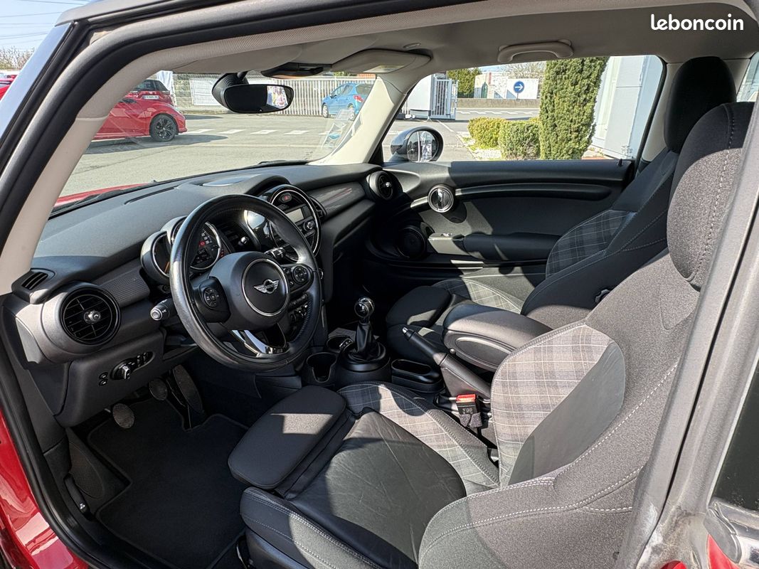 MINI Hatch 3 Portes Cooper 136 ch Finition Red Hot Chili (image 7)