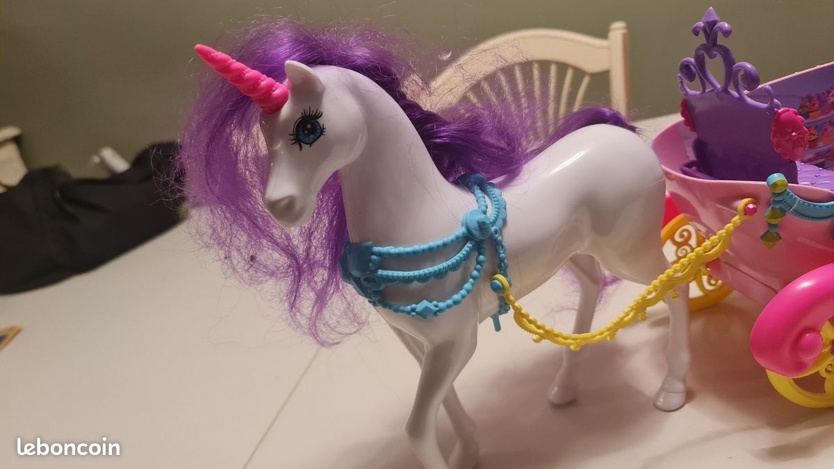 Poupée Barbie Carrosse Licorne Carrosse Barbie Dreamtopia Avec