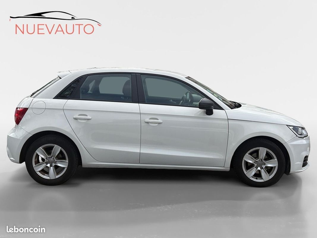 AUDI A1 SPORTBACK 1.4 TDI 90 Ambiente (image 7)