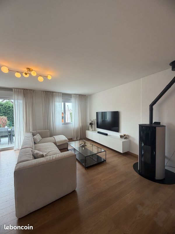 Maison 6 pièces 105 m² · à Saint-Roch · 105 m² · 265 000 €