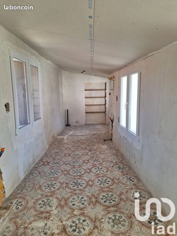 https://img.leboncoin.fr/api/v1/lbcpb1/images/32/28/52/32285221eada1a076ecc1cc75ddf8780c265aa31.jpg?rule=ad-image