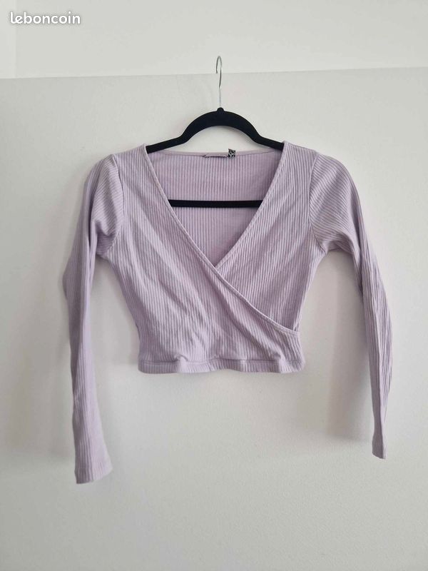 T-shirt Violet Décolleté Femme Taille M - Neuf Avec Petites Imperfections