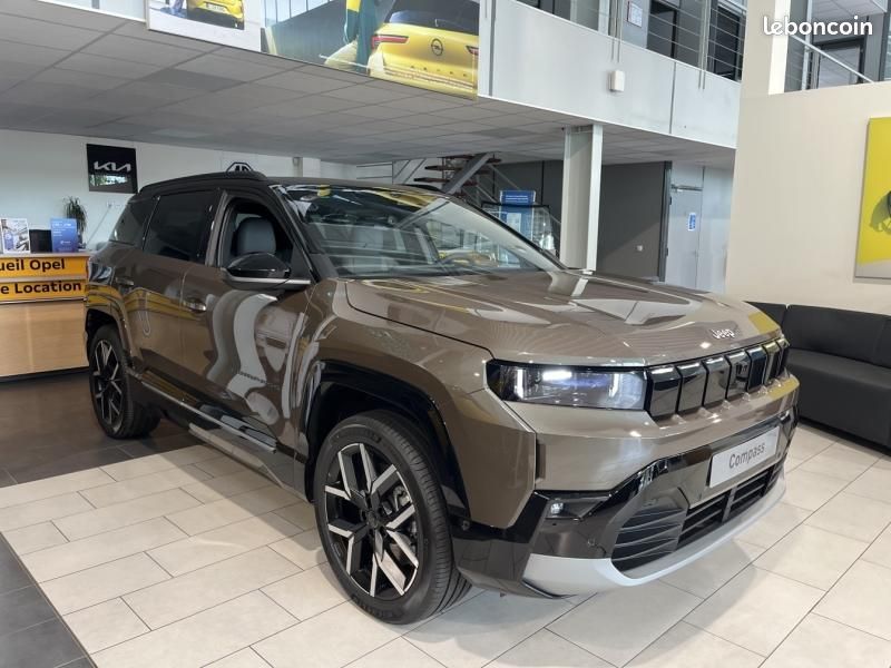 Jeep Compass Electrique 213ch 74kWh First Edition (image 3)