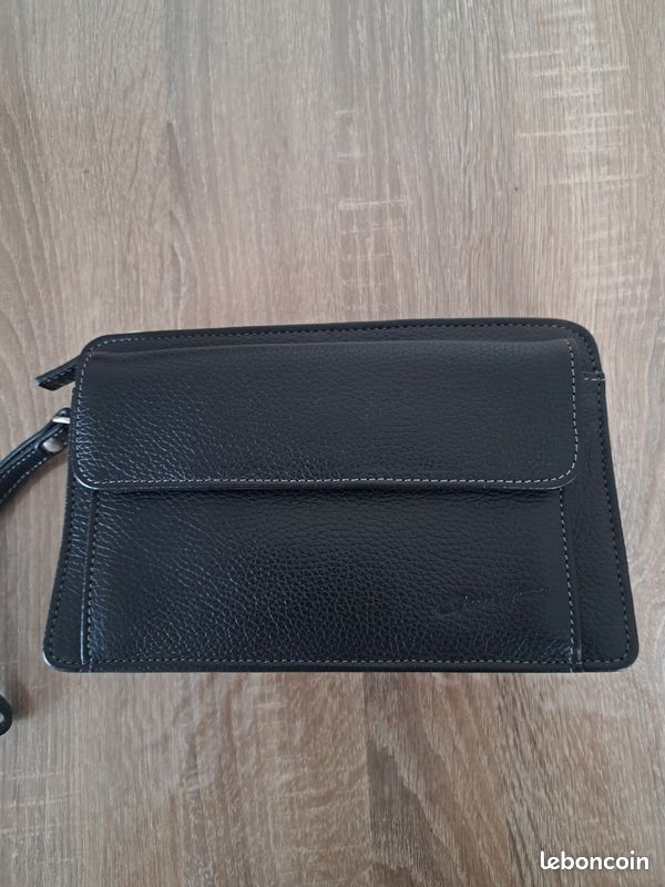 Pochette (image 1)