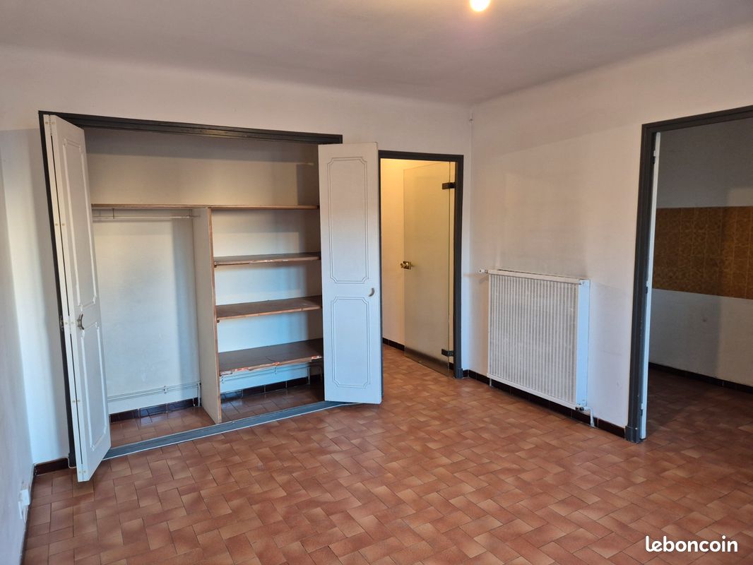 Appartement 1 pièce 27 m² · à Carpentras · 27 m² · 57 000 €