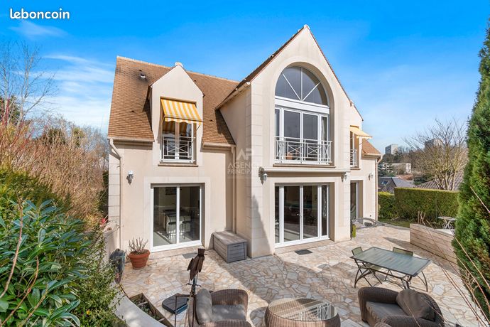 Maison 5 pièces 155 m²