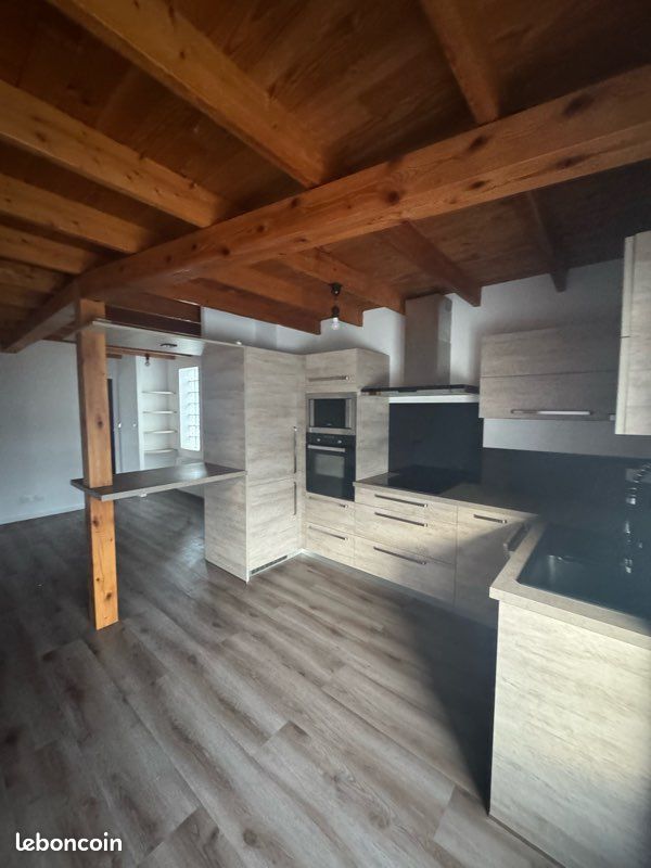 Appartement 4 pièces 80 m² · à Quimper · 80 m² · 980 €/mois