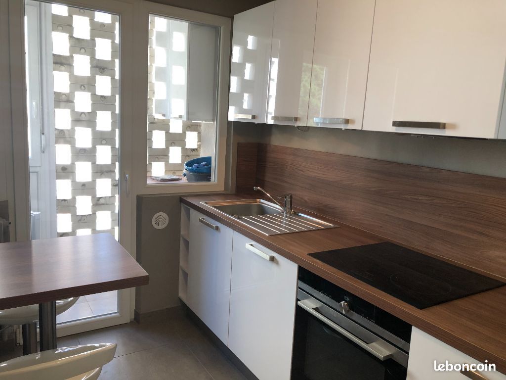 Appartement 2 pièces 65 m² · à Thionville · 65 m² · 890 €