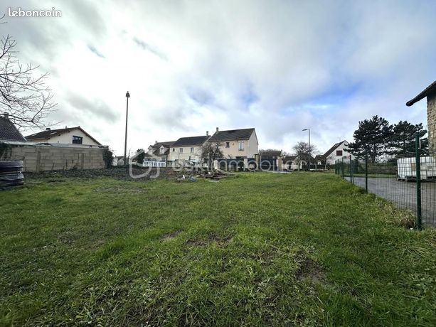 Terrain 345 m² Villabe