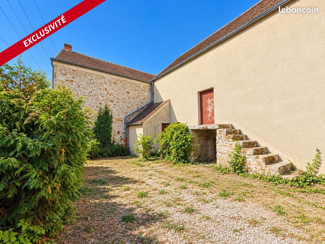 Maison 5 pièces 100 m² · à Solers · 100 m² · 110 000 €