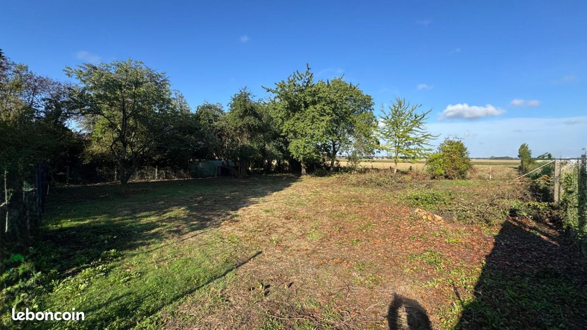 Terrain 1226 m² · à Seclin · 198 000 €