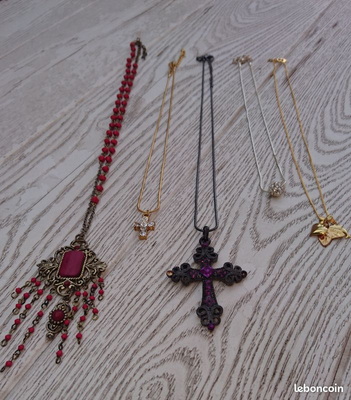 Lot 37 bijoux fantaisie (gecko) (image 3)