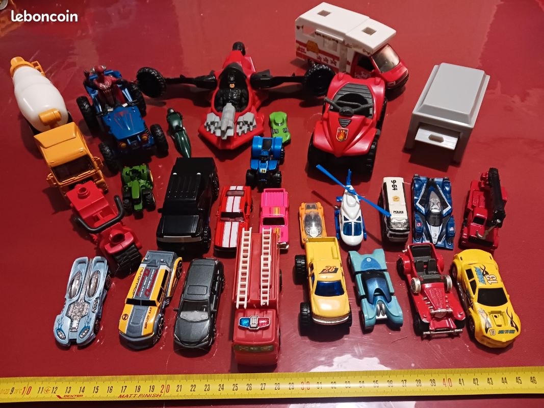 27 voitures vracs dont barman et spiderman (image 2)