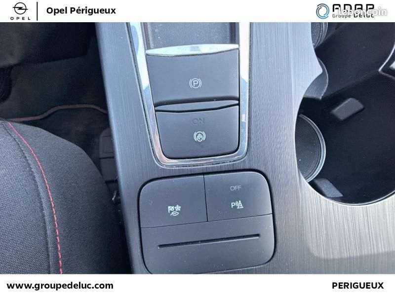 Ford Kuga 2.5 Duratec 190ch FHEV E85 ST-Line BVA superéthanol/électricité (image 39)