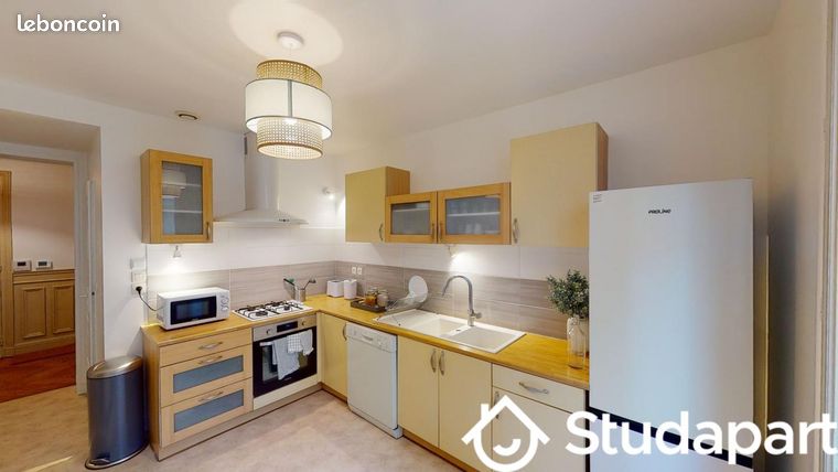 Appartement a louer paris-8e-arrondissement - 1 pièce(s) - 100 m2 - Surfyn