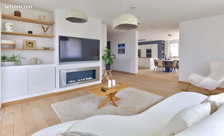 Villa 7 pièces 340 m²