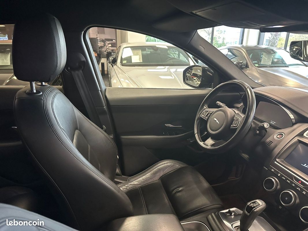 Jaguar E-PACE 2.0D 180ch S AWD BVA Toit Panoramique LOA 304 euros Par Mois (image 18)